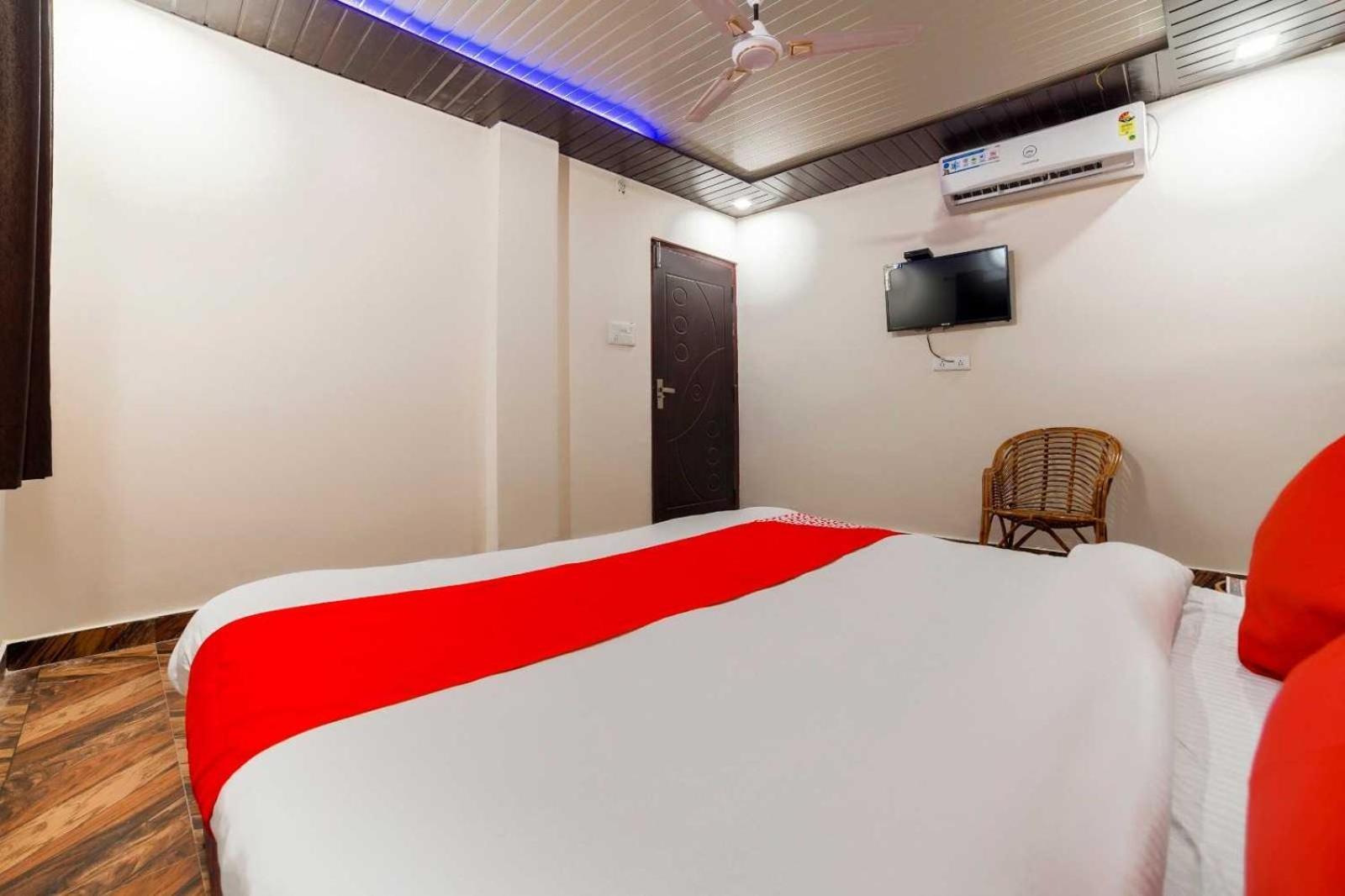 Hotel O Bhuller Haldwāni Exteriér fotografie
